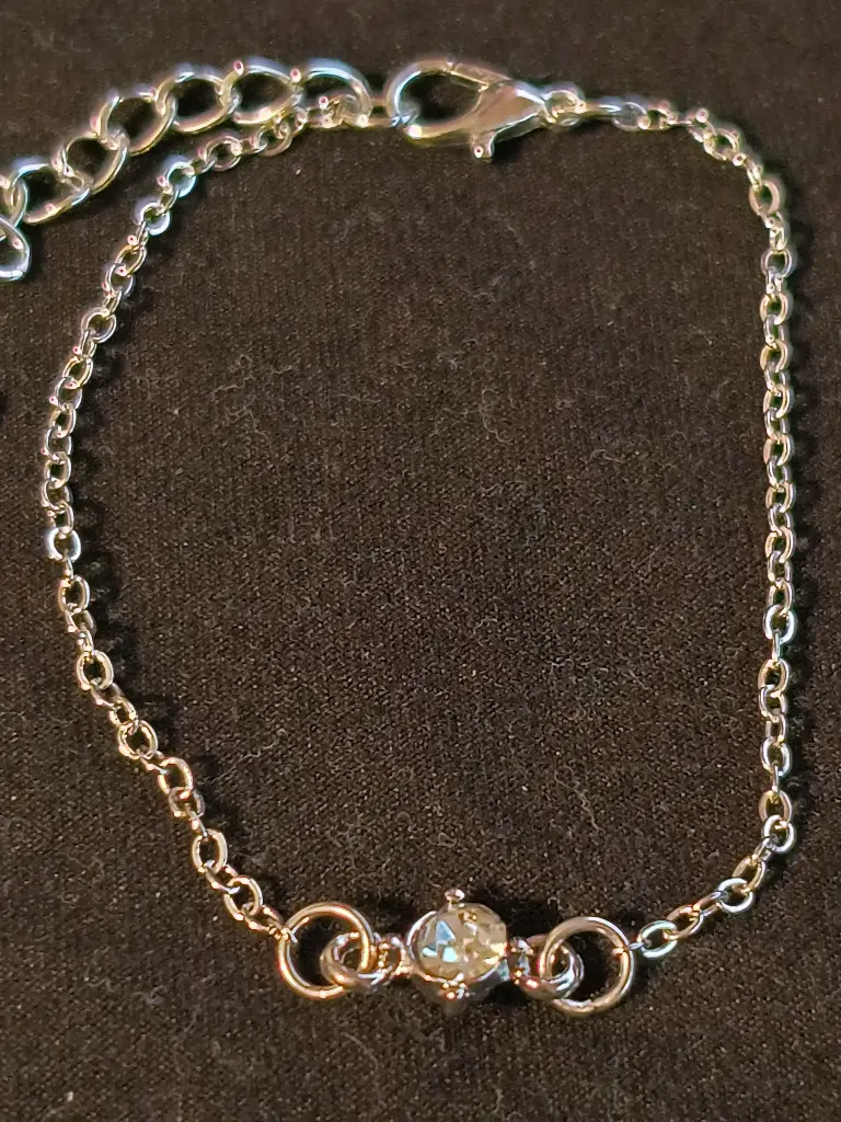 Single Rhinestone bracelet