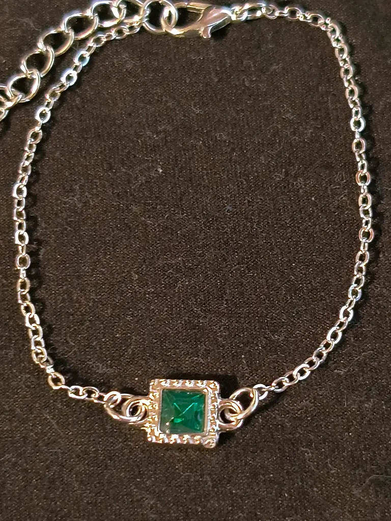 Square Emerald Rhinestone Bracelet