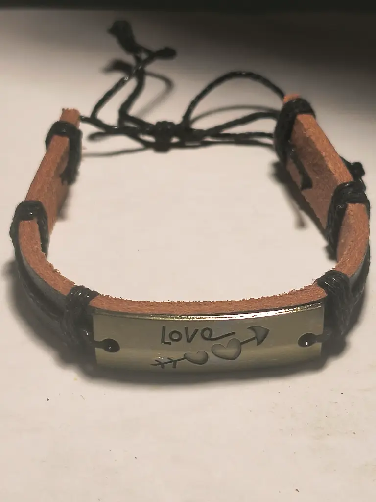 Adjustable Threaded Love Leather Bracelet - Unisex 