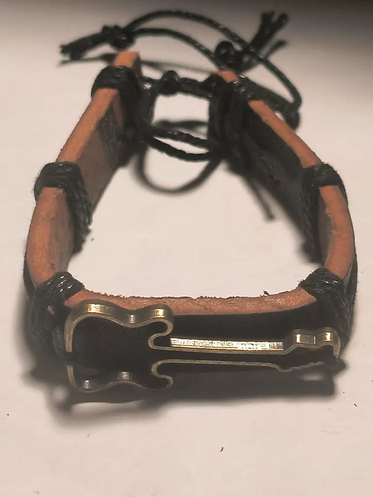 Adjustable Threaded Guitar Leather Bracelet - Unisex 